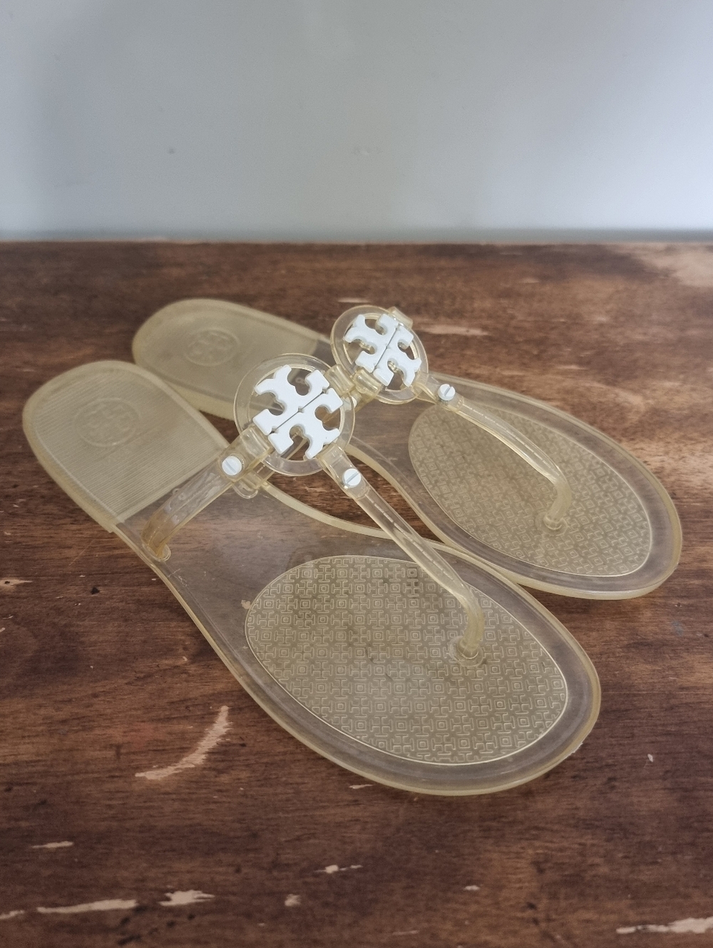 Tory Burch Mini Miller Clear Jelly Thong Sandals Womens Size 8